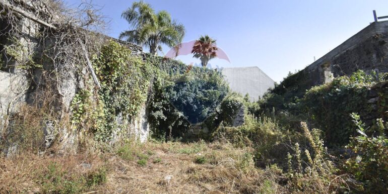 20251029101847-996855-12