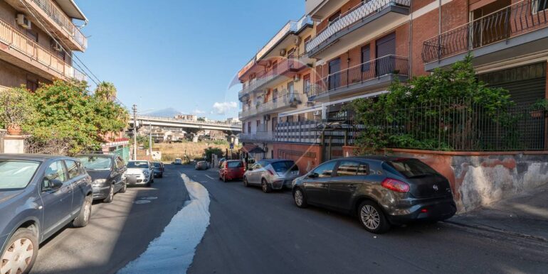 20251029102536-996793-1