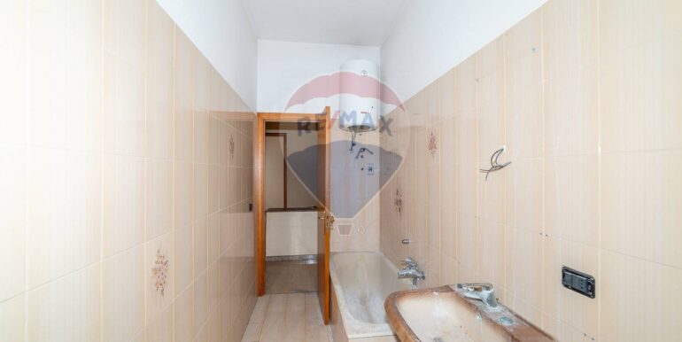 20251029102600-996793-10