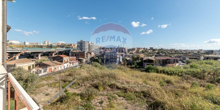 20251029102614-996793-15