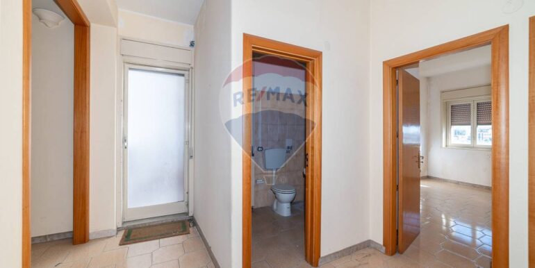 20251029102620-996793-17