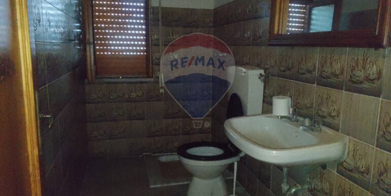 20251029103127-996816-19