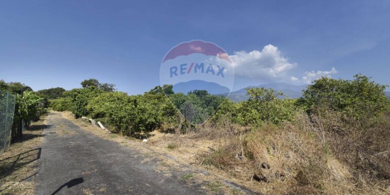 20251029104036-996863-8