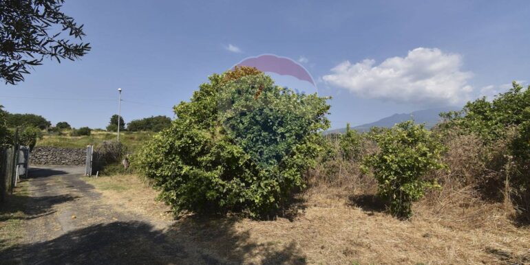 20251029104038-996863-9