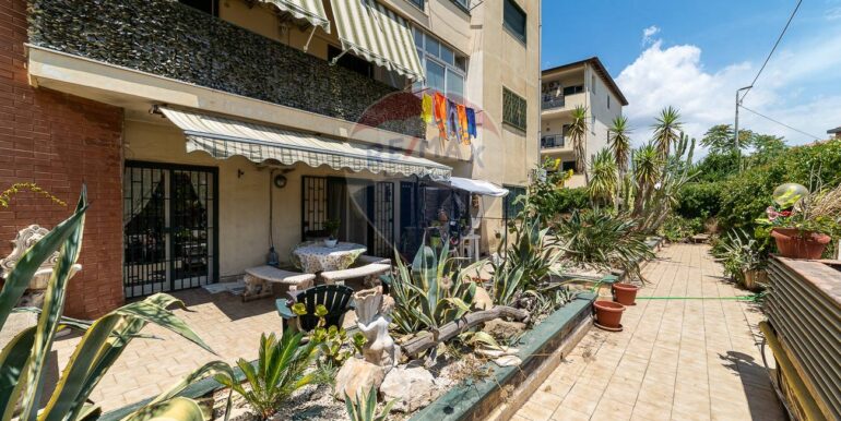 20251029105400-996877-25