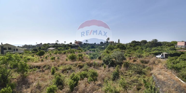 20251029105707-996870-2