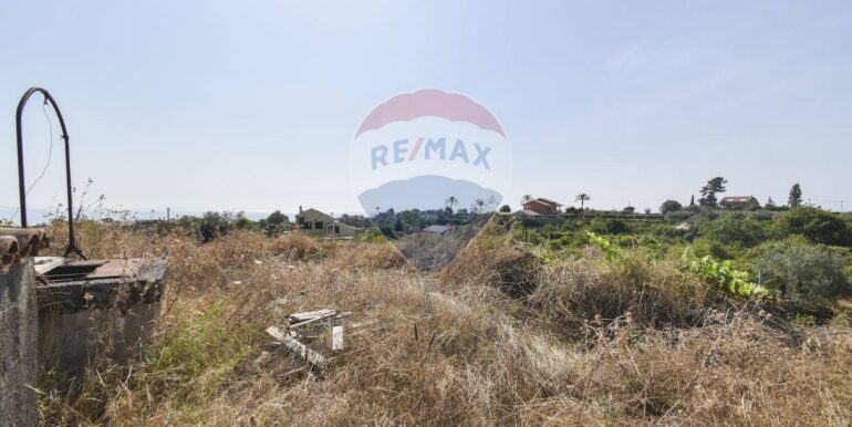 20251029105709-996870-3