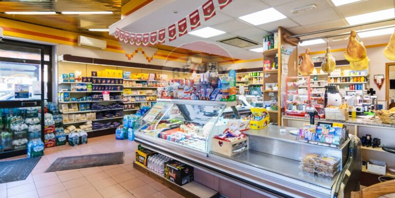 20251029110309-996888-8