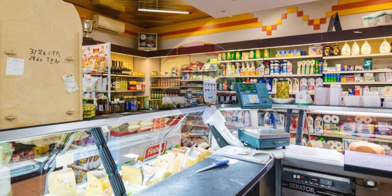 20251029111005-996888-13