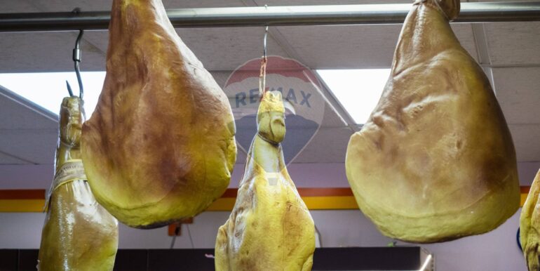 20251029111038-996888-18