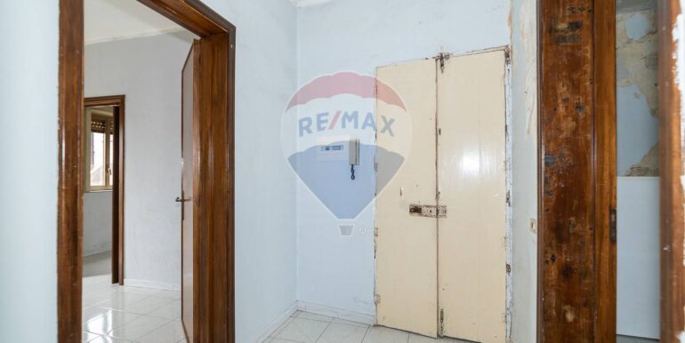 20251029111815-996889-3