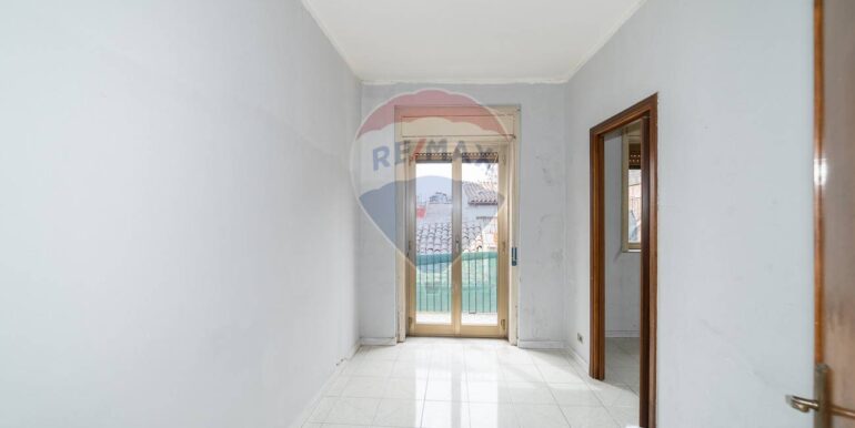 20251029111817-996889-4