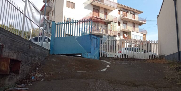 20251029114216-996896-1