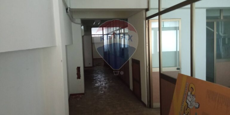 20251029114252-996896-11