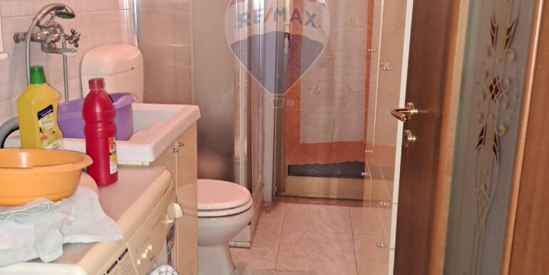 20251029114758-994399-29