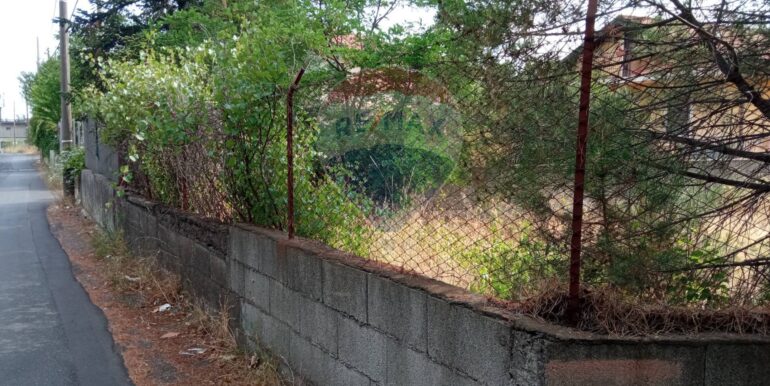 20251029120314-996910-1