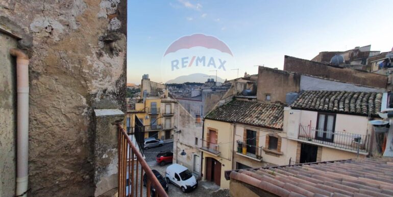 20251029120633-996903-3