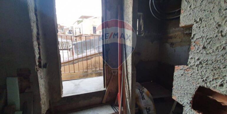 20251029120638-996903-5