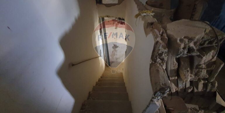 20251029120659-996903-13