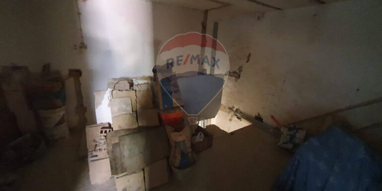 20251029120701-996903-14