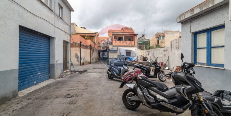 20251029165906-997029-2