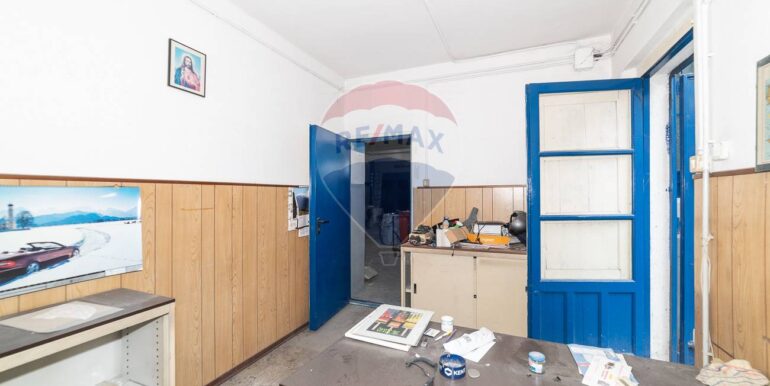 20251029165906-997029-4