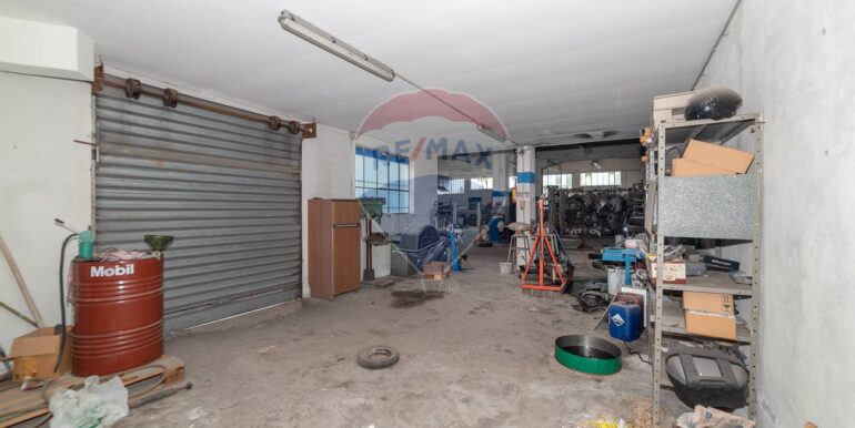 20251029165907-997029-17