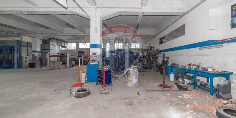 20251029165907-997029-18