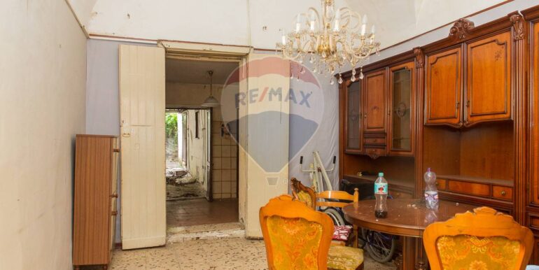 20251029170157-997034-8