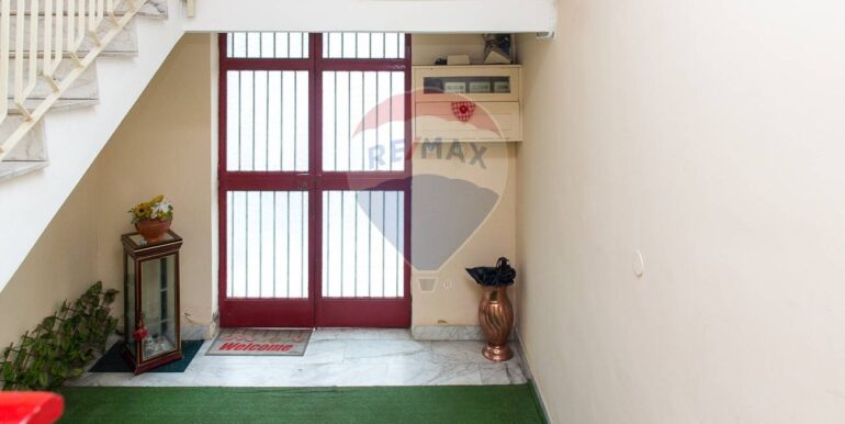 20251030100506-995708-14