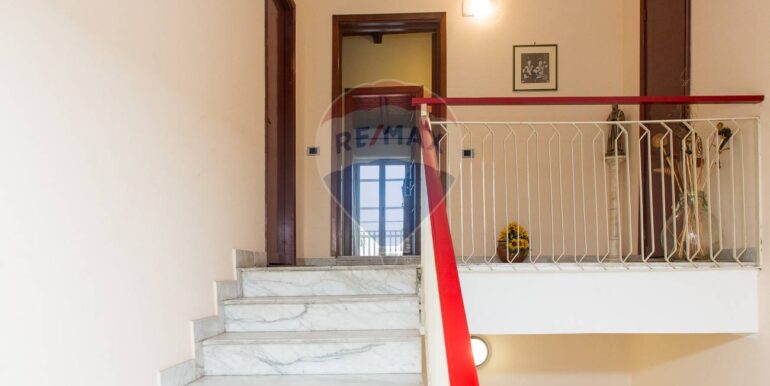 20251030100508-995708-15