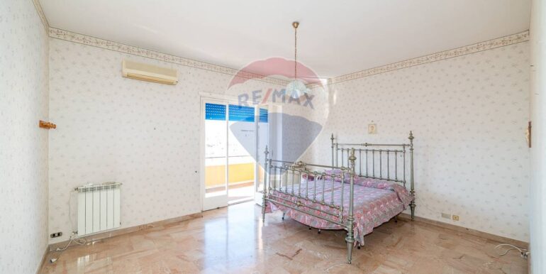 20251030104000-996891-7