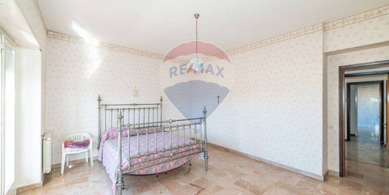 20251030104003-996891-8