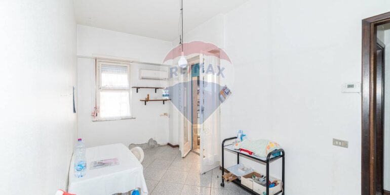 20251030104012-996891-12