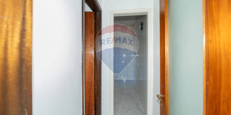 20251030104016-996891-14