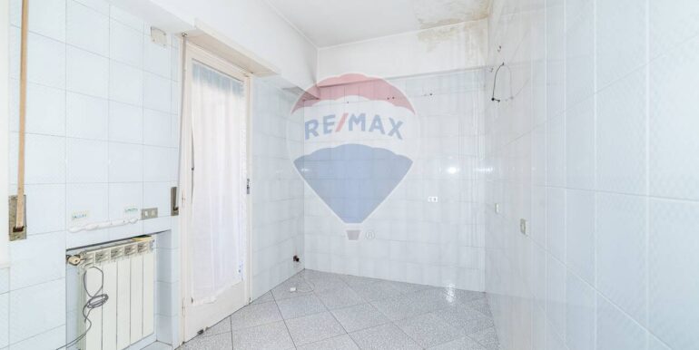 20251030104021-996891-16