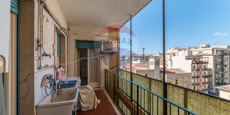 20251030104028-996891-19