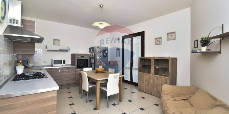 20251030110316-997184-17