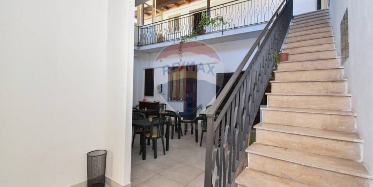 20251030112711-996931-4