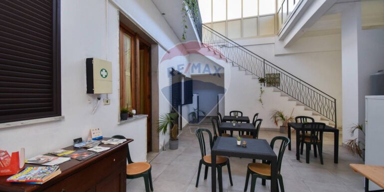 20251030112718-996931-7