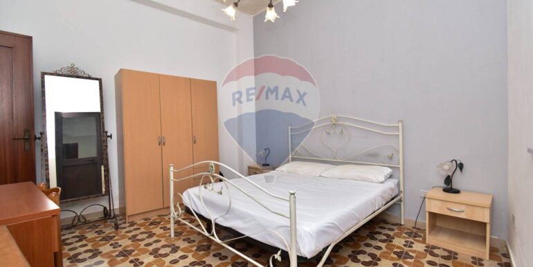 20251030112725-996931-10