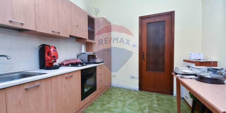 20251030112732-996931-13