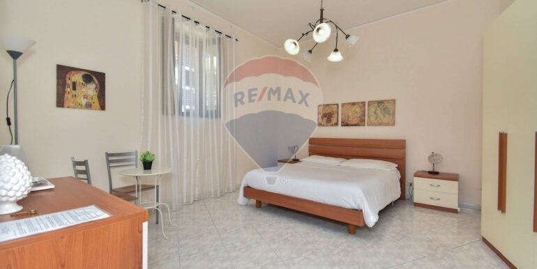 20251030112735-996931-14