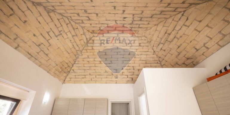 20251030115453-997231-4