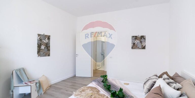 20251030142030-997265-10