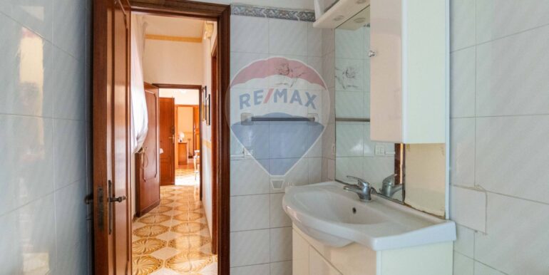 20251030230156-997384-10