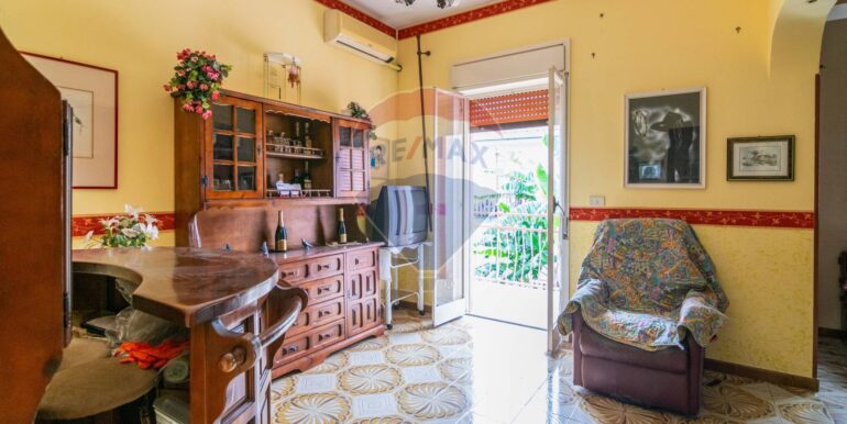 20251030230159-997384-11