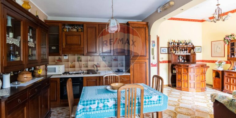 20251030230208-997384-14