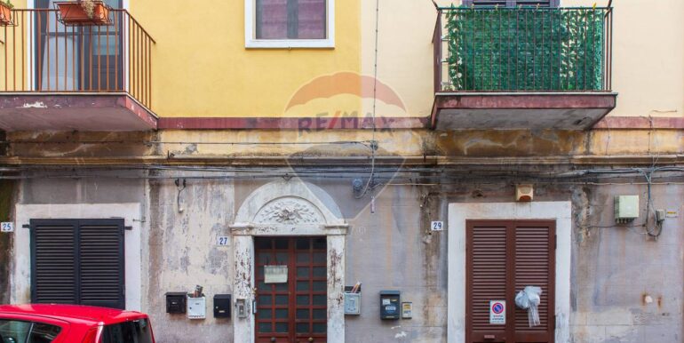 2025103094149-995947-10