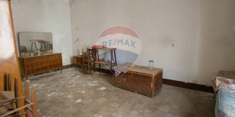 20251031102814-996775-1